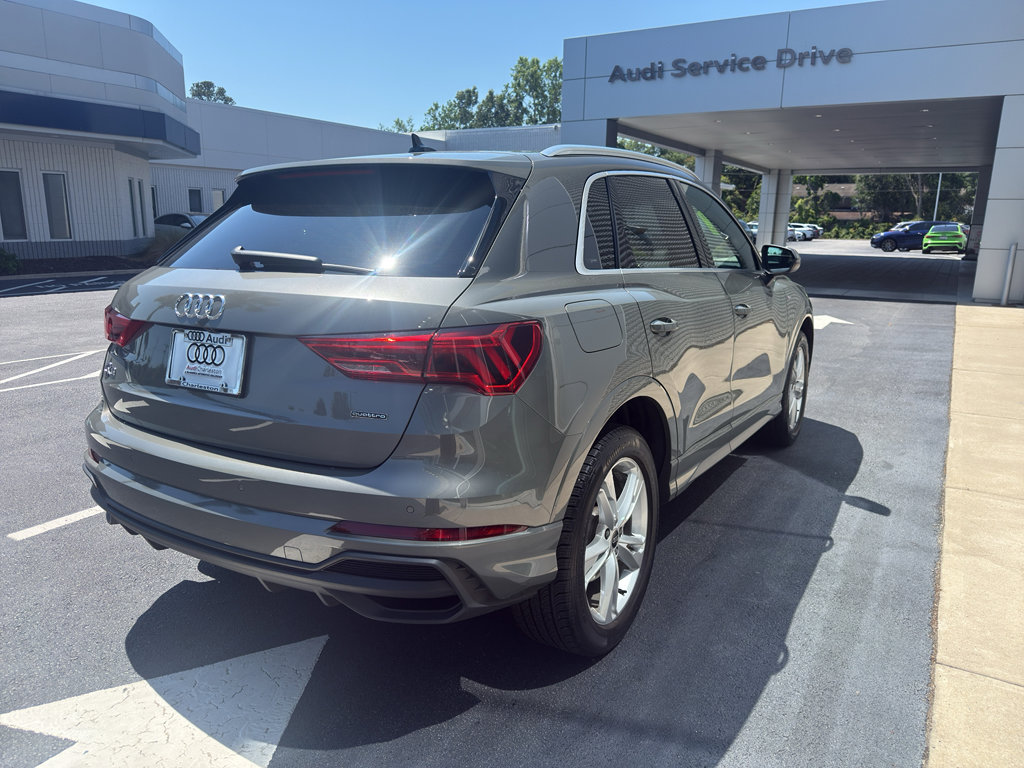 Used 2023 Audi Q3 2.0T Premium Plus w/ Premium Plus Package AWD/4WD image 5