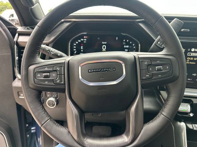 Used 2025 GMC Sierra 2500 Denali Ultimate AWD/4WD image 29
