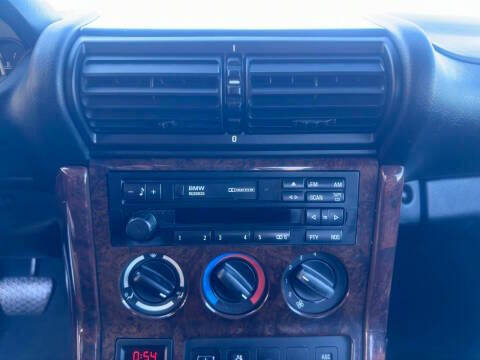 Used 1999 BMW Z3 2.5i RWD image 22