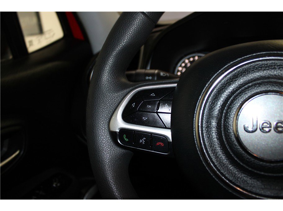 Used 2021 Jeep Renegade Sport image 27