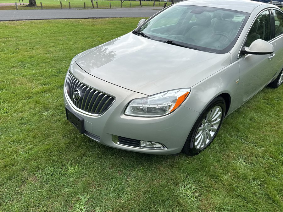 Used 2011 Buick Regal CXL FWD image 14