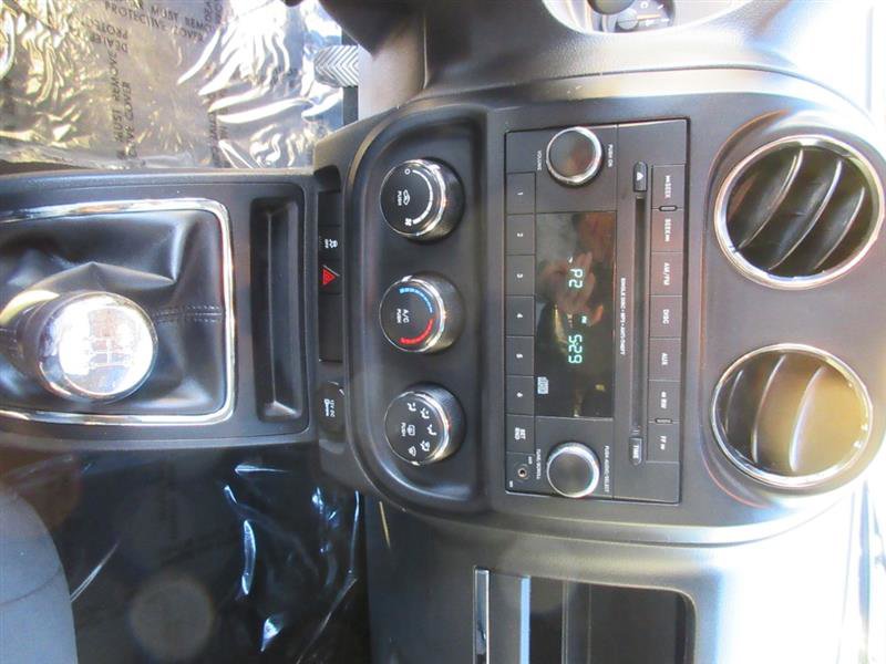 Used 2015 Jeep Patriot Sport w/ Power Value Group image 15