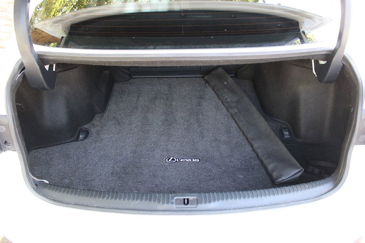 Used 2014 Lexus IS 350 w/ F Sport Package RWD image 21