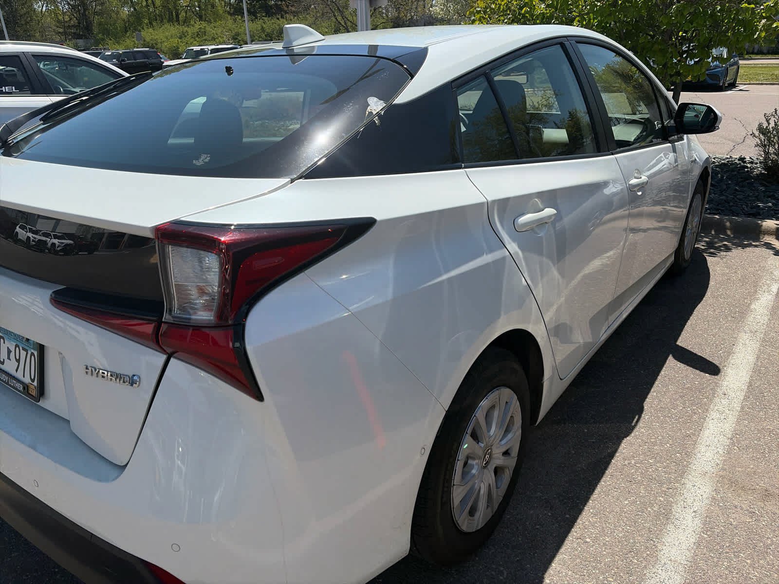 Used 2020 Toyota Prius LE FWD image 5
