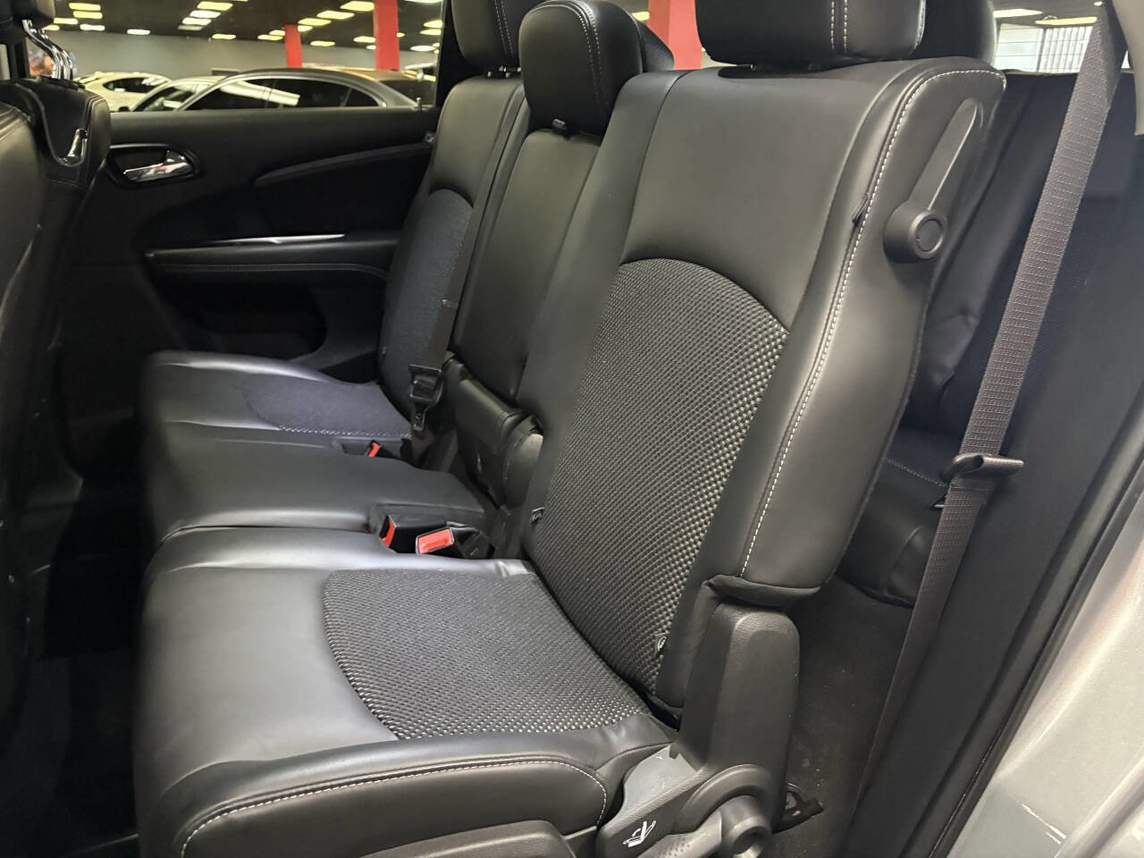 Used 2019 Dodge Journey Crossroad w/ Nav & Sun Group image 47