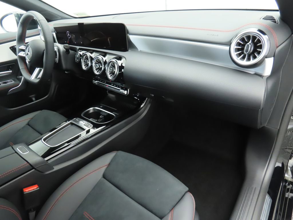 New 2026 Mercedes-Benz CLA 250 4MATIC image 17