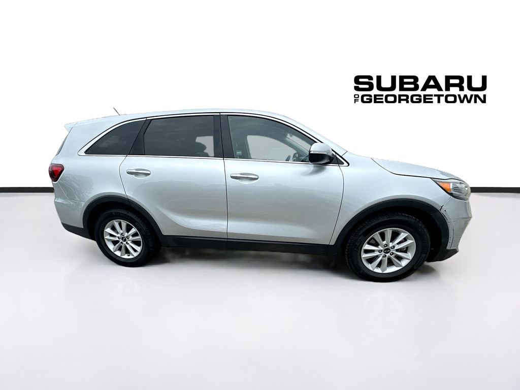 Used 2019 Kia Sorento L FWD image 8