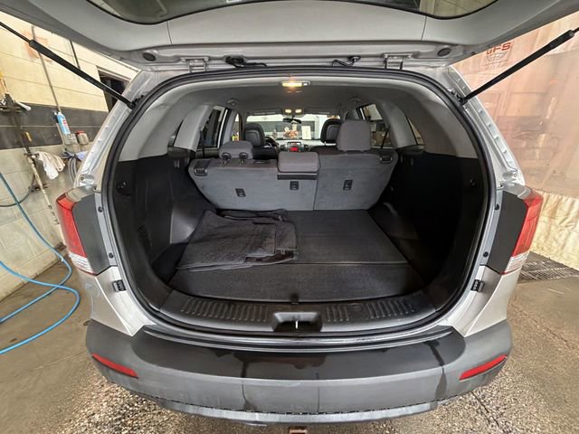 Used 2012 Kia Sorento LX image 22