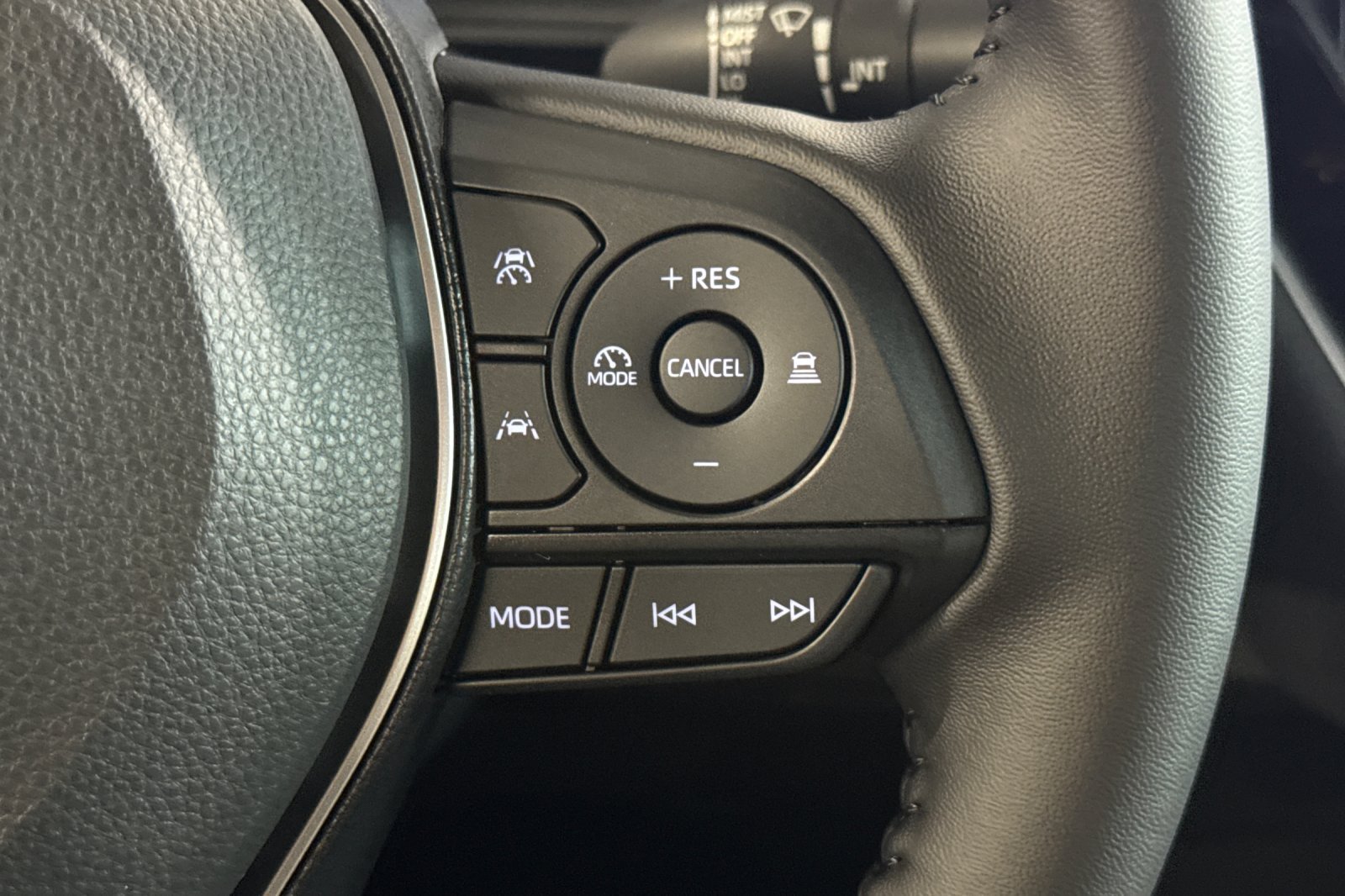 New 2026 Toyota Corolla SE FWD image 29