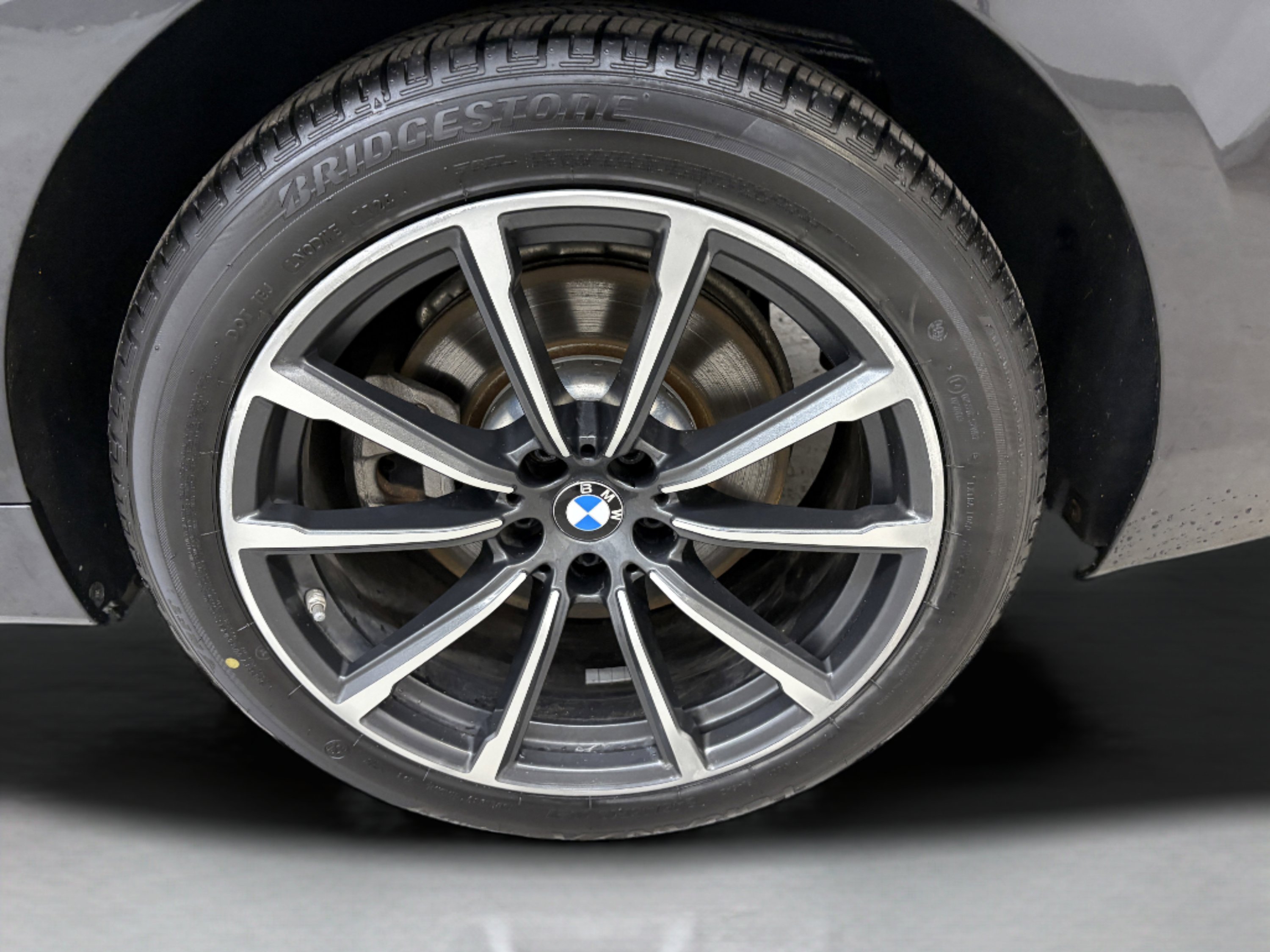 Used 2018 BMW 640i Gran Turismo xDrive image 42