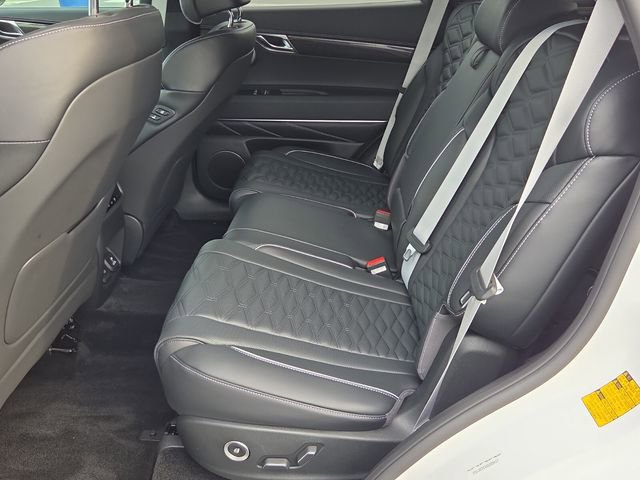 Used 2025 Genesis GV80 3.5T e-SC image 13