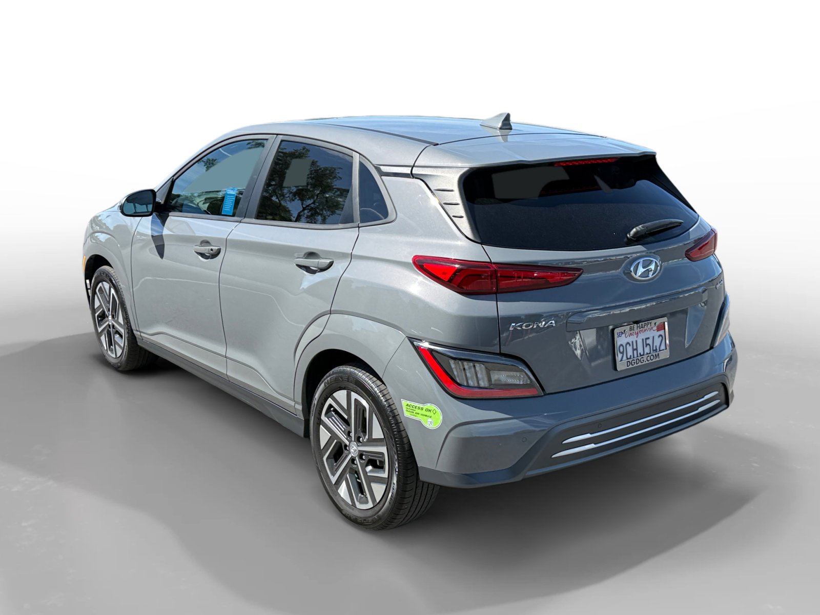 Certified 2023 Hyundai Kona Limited image 3