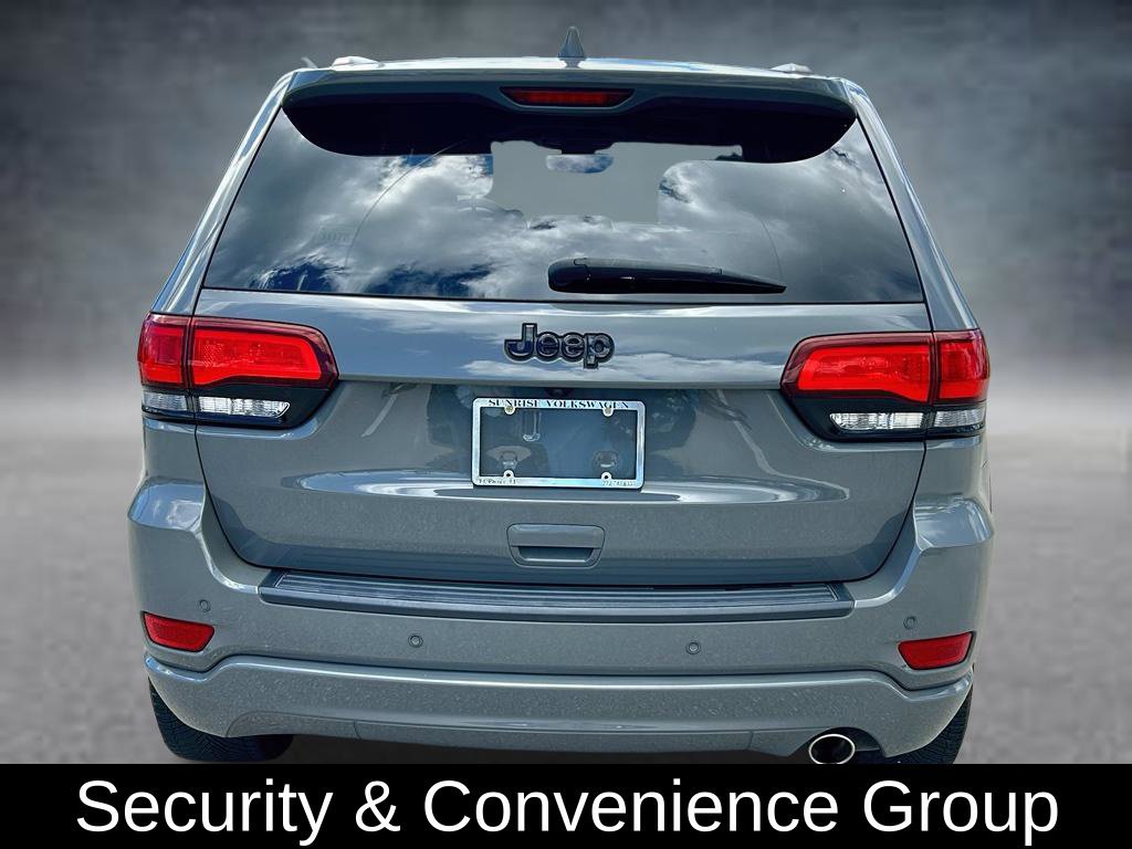 Used 2019 Jeep Grand Cherokee Altitude RWD image 6