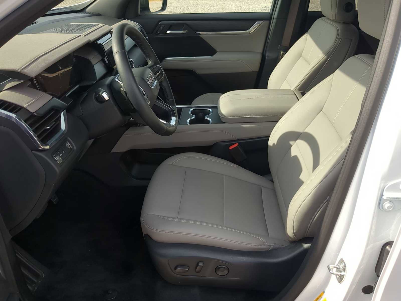 New 2026 GMC Acadia Elevation w/ Elevation Premium Package image 14