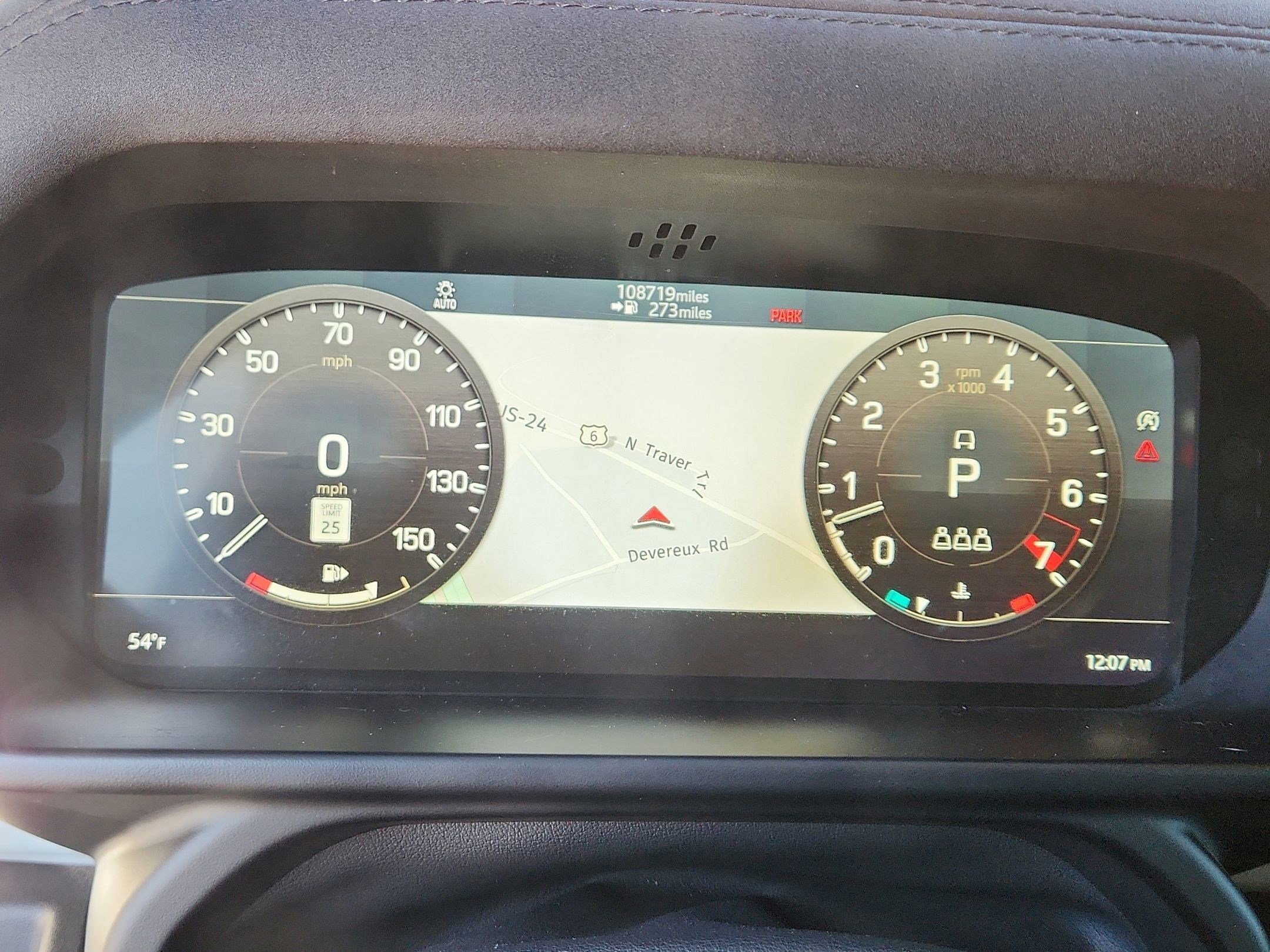 Used 2020 Land Rover Defender 110 SE image 18