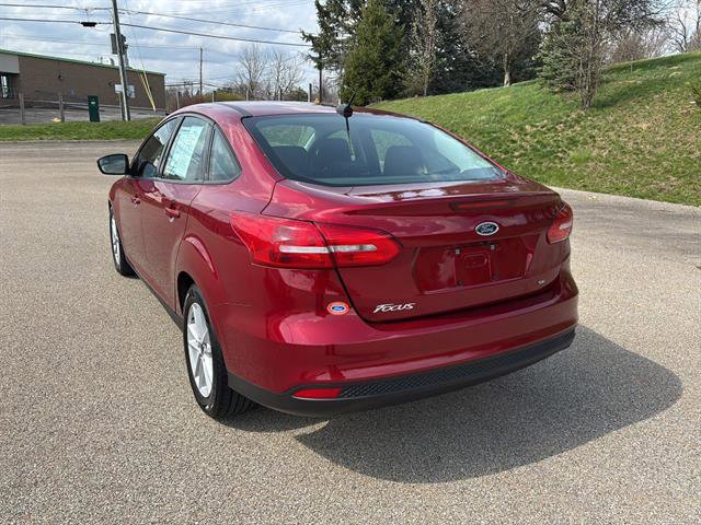Used 2017 Ford Focus SE w/ Cold Weather Package image 2