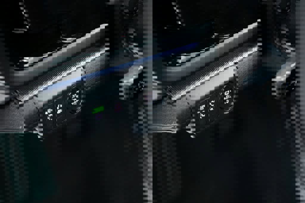 New 2025 Porsche Panamera 4 image 23