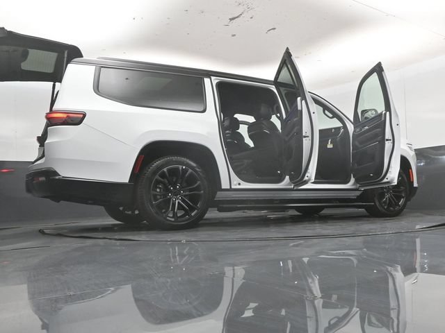 New 2026 Jeep Grand Wagoneer L Summit AWD/4WD image 64