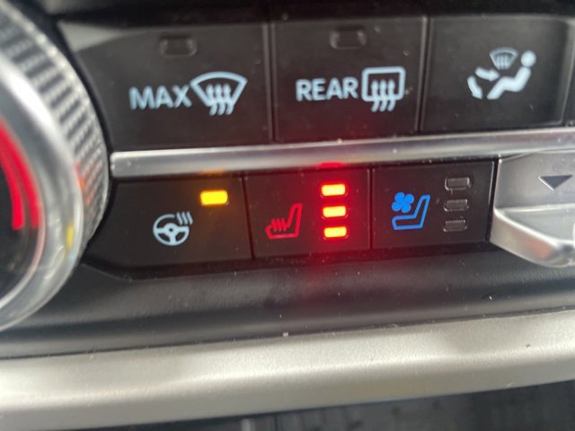 Used 2024 Ford Expedition XLT image 32