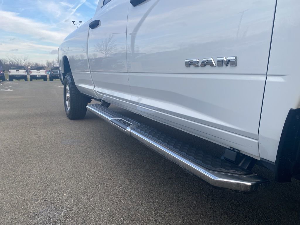 Used 2024 RAM 2500 Big Horn image 8