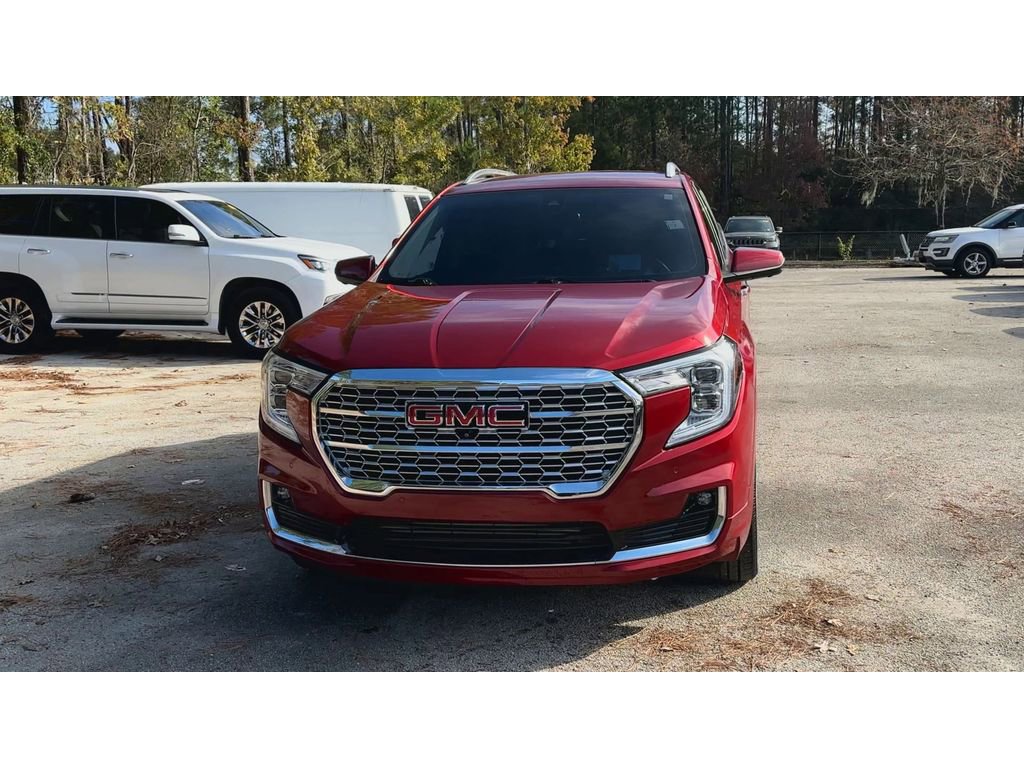 Certified 2022 GMC Terrain Denali w/ Denali Premium Package image 3