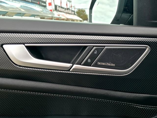 Used 2024 Volkswagen Atlas Cross Sport SEL Premium R-Line image 21