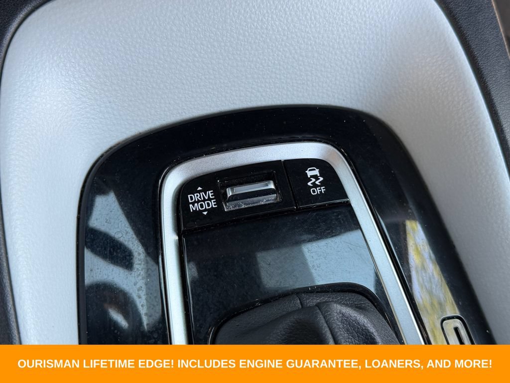 Used 2023 Toyota Corolla SE FWD image 25
