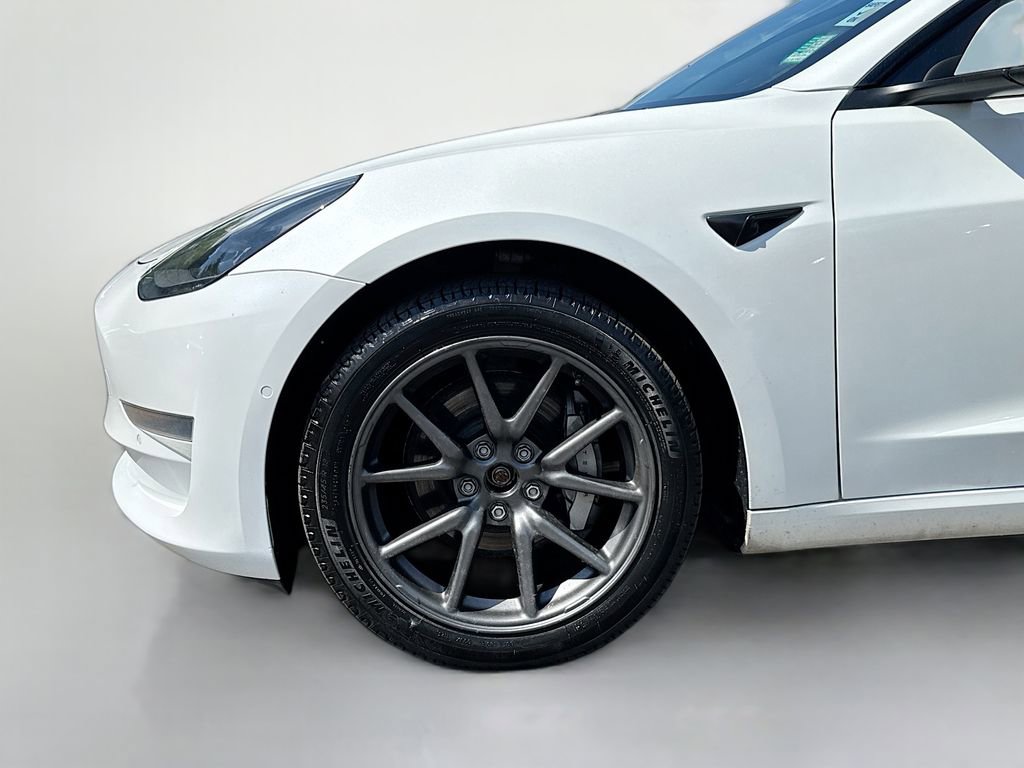 Used 2021 Tesla Model 3 Long Range AWD/4WD image 27