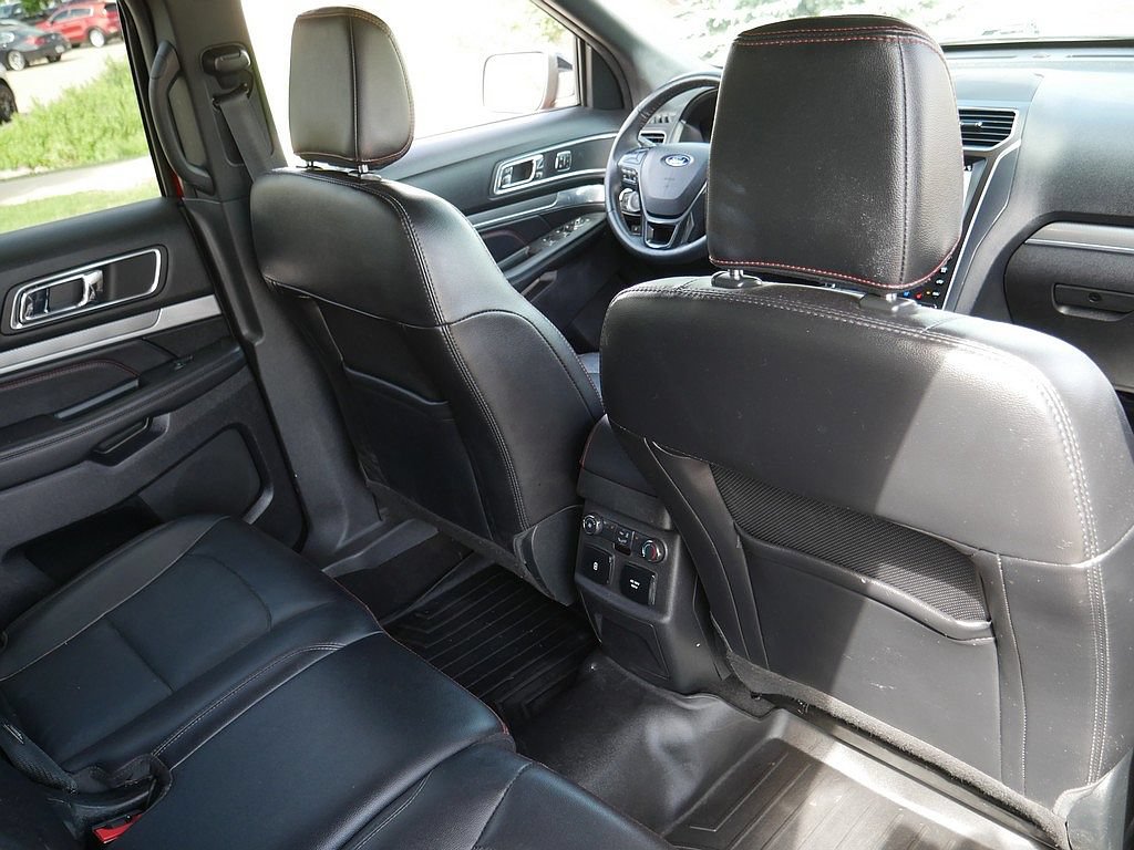 Used 2019 Ford Explorer Sport w/ Equipment Group 401A AWD/4WD image 63