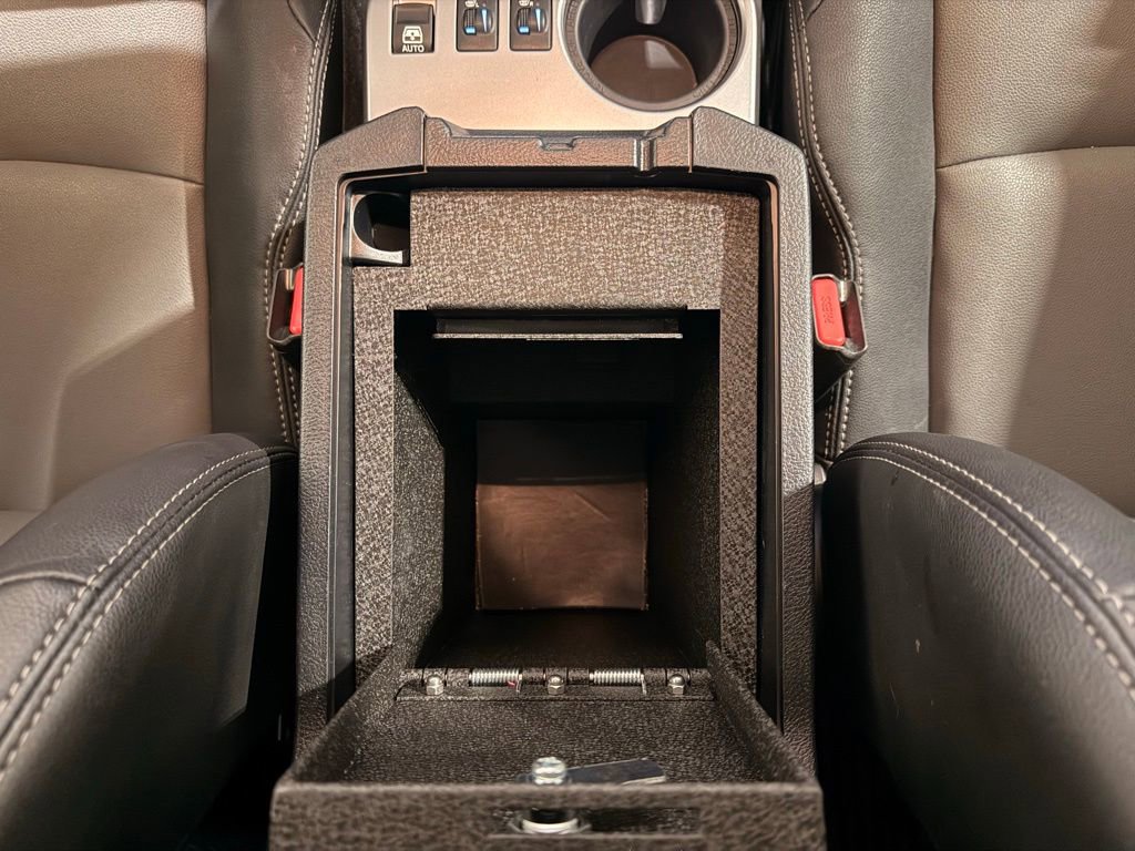 Used 2022 Toyota 4Runner SR5 Premium w/ Moonroof Package image 28