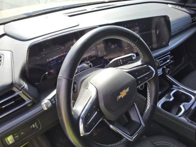 Used 2024 Chevrolet Traverse LT image 7