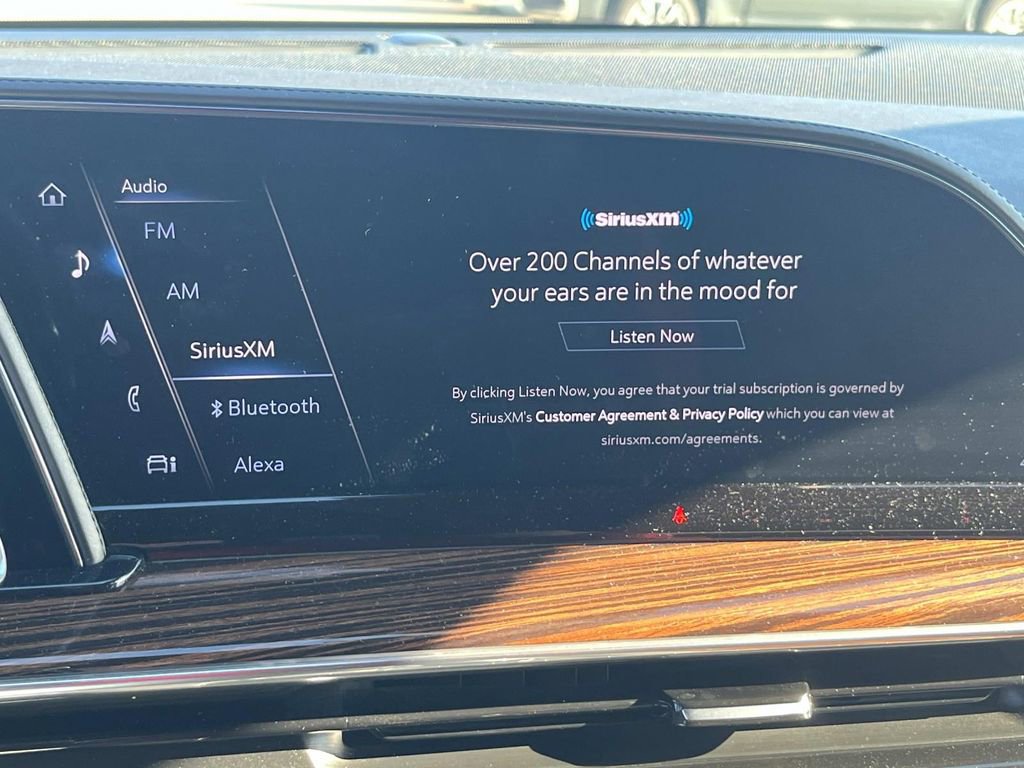 Used 2021 Cadillac Escalade Premium Luxury w/ Performance Package image 34