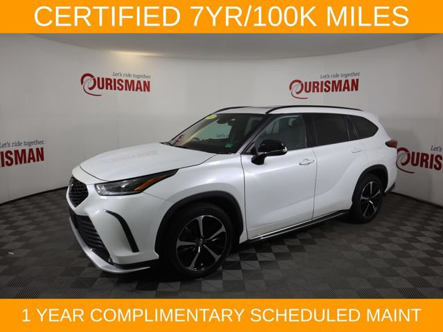 Used 2022 Toyota Highlander XSE FWD image 3