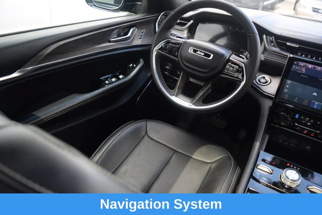 Used 2023 Jeep Grand Cherokee L Overland AWD/4WD image 2
