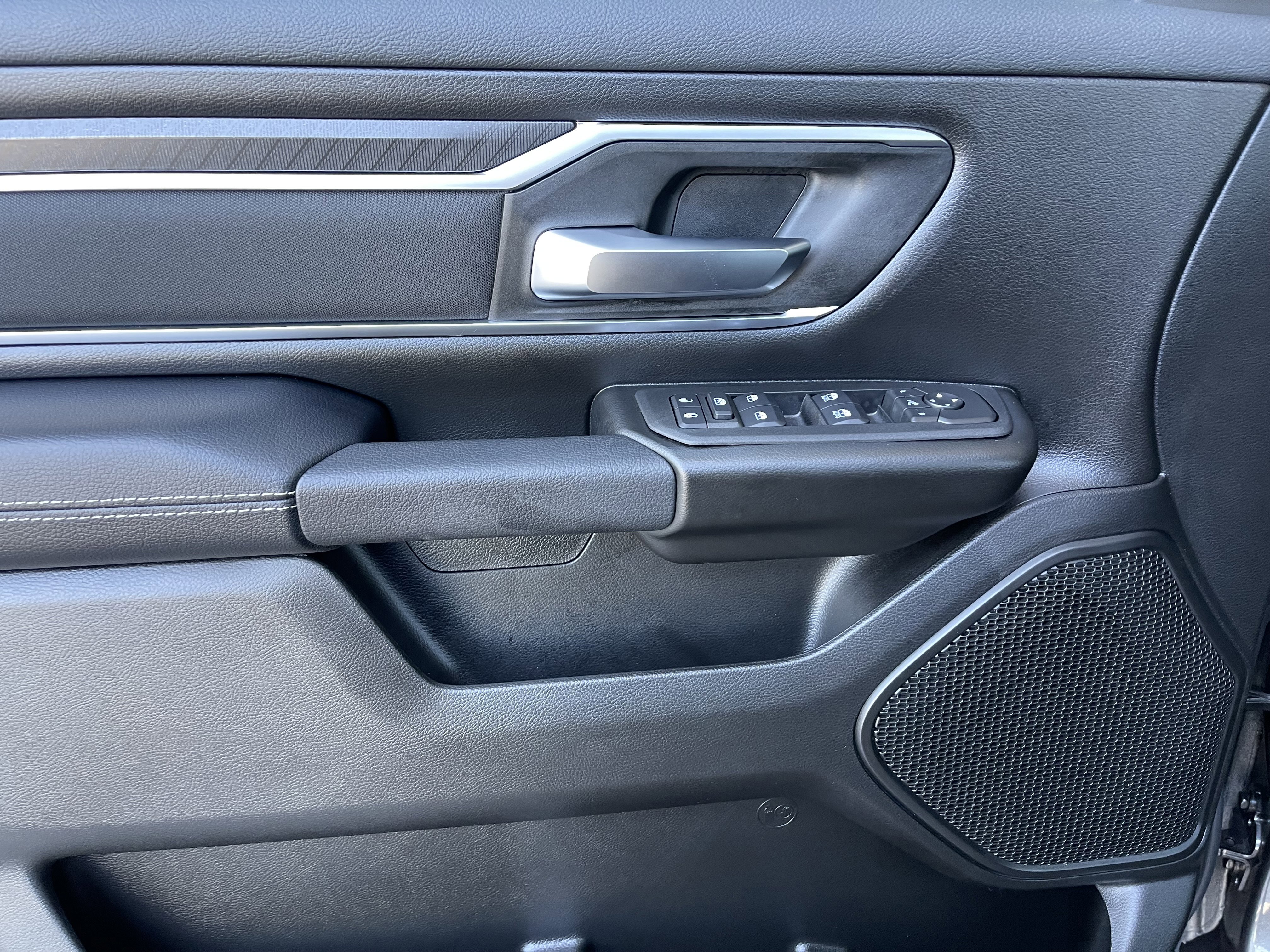 New 2026 RAM 1500 Big Horn AWD/4WD image 17