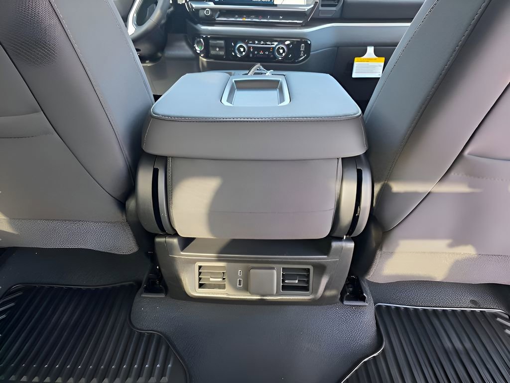 New 2026 Chevrolet Silverado 1500 LT image 10