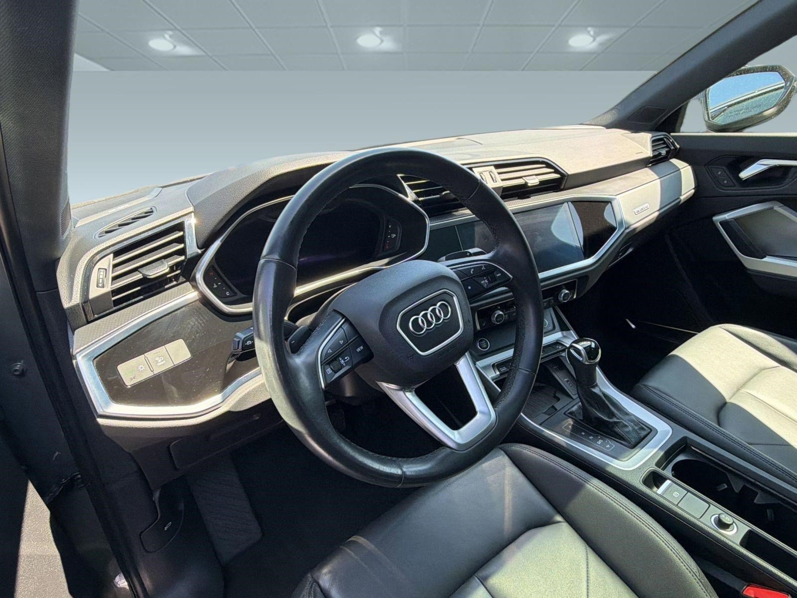 Used 2021 Audi Q3 2.0T Premium Plus AWD/4WD image 4