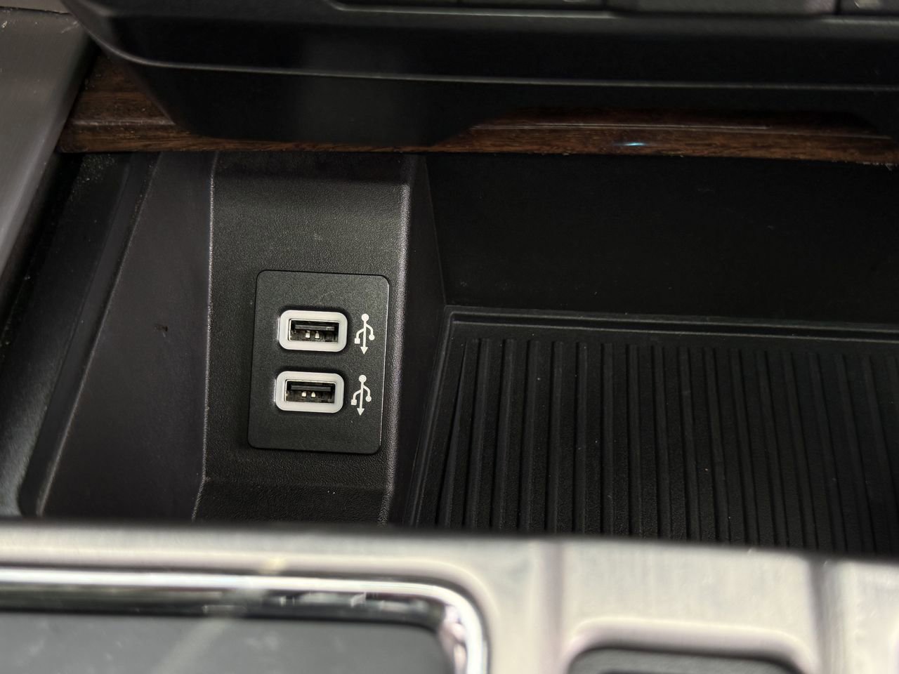 Used 2017 Ford F150 Platinum AWD/4WD image 22