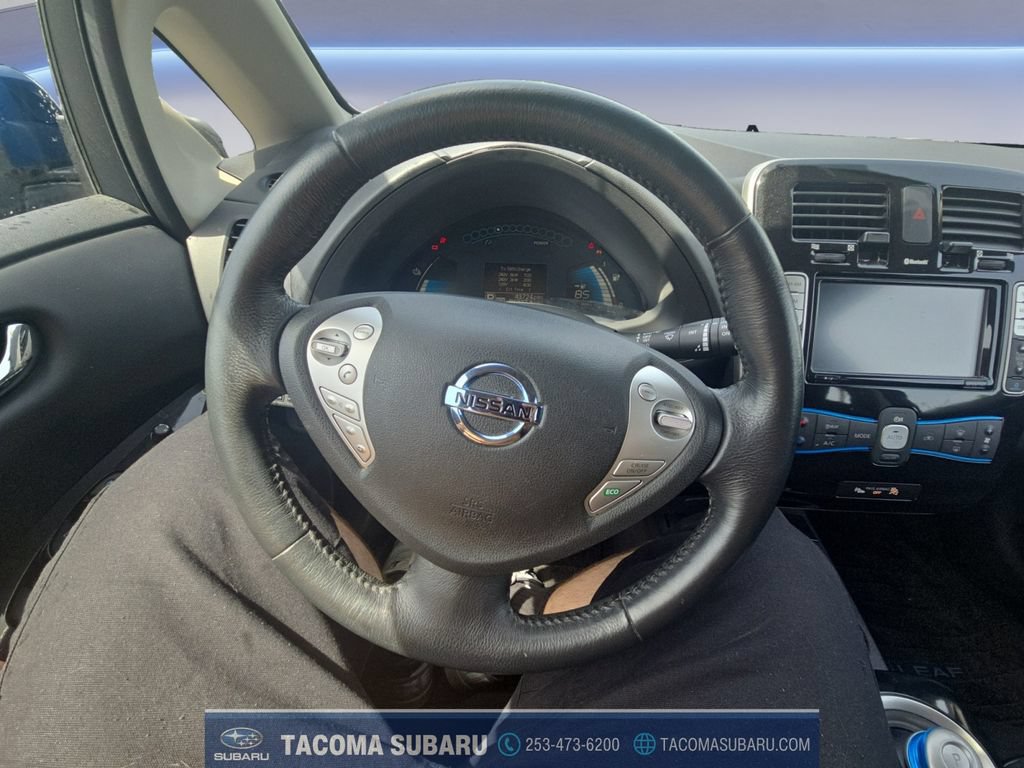 Used 2016 Nissan Leaf SV FWD image 13