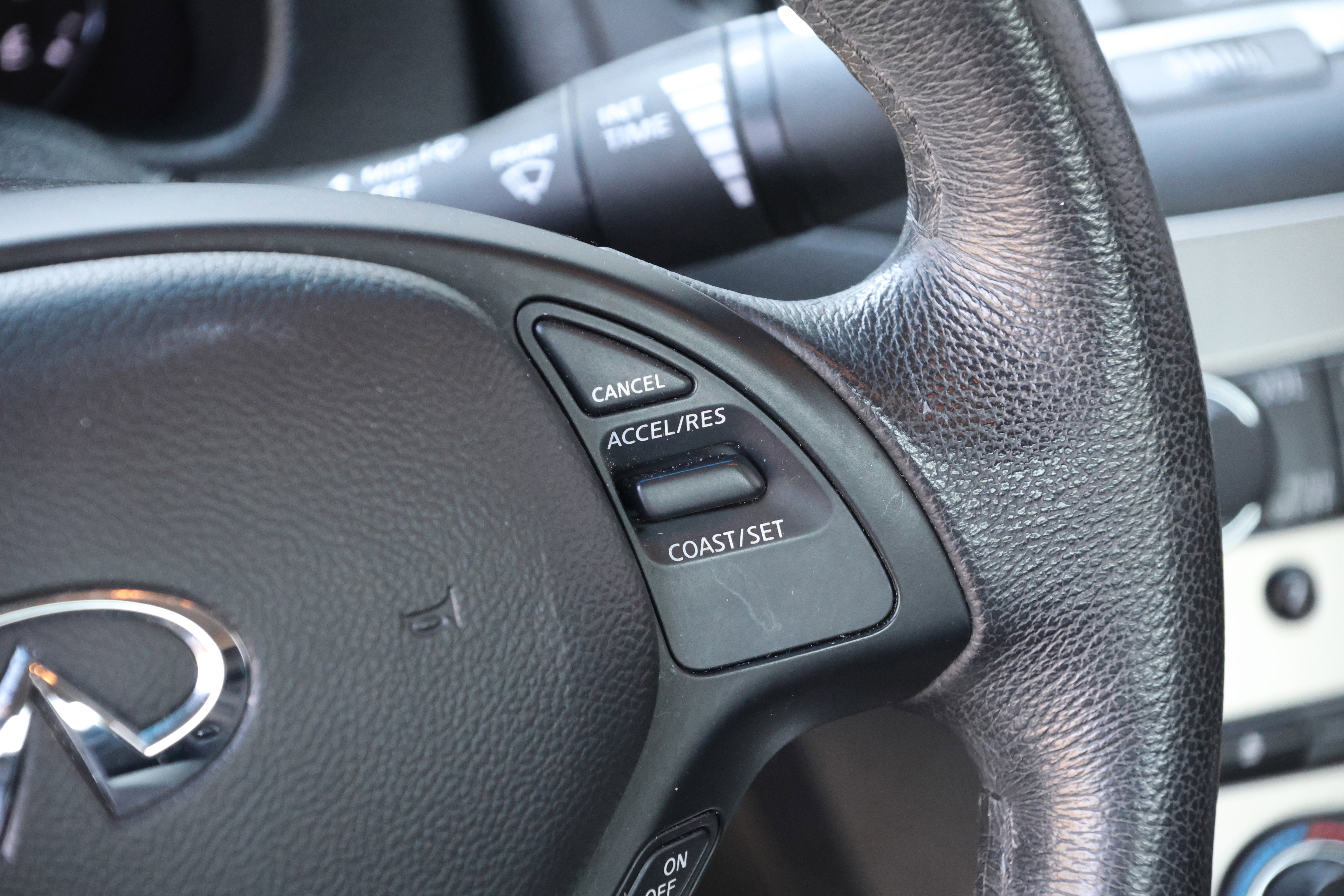 Used 2011 INFINITI G37 Coupe image 22