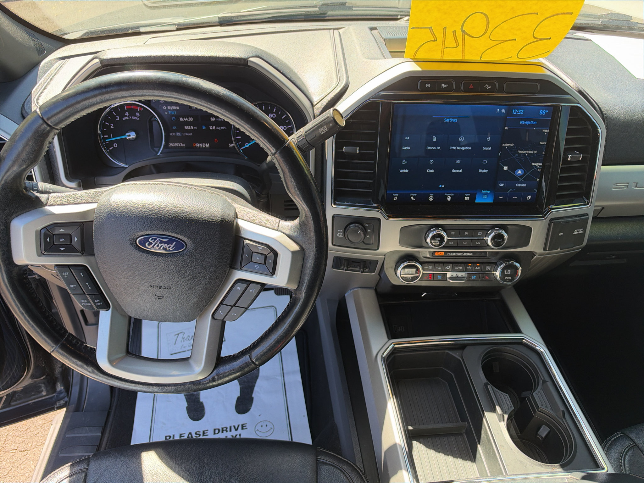 Used 2022 Ford F250 Lariat w/ Lariat Ultimate Package AWD/4WD image 11