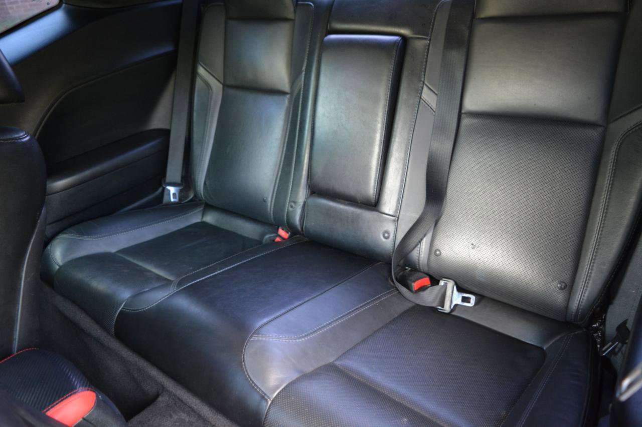 Used 2018 Dodge Challenger R/T Plus RWD image 13