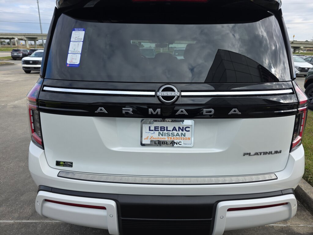 New 2026 Nissan Armada Platinum image 2