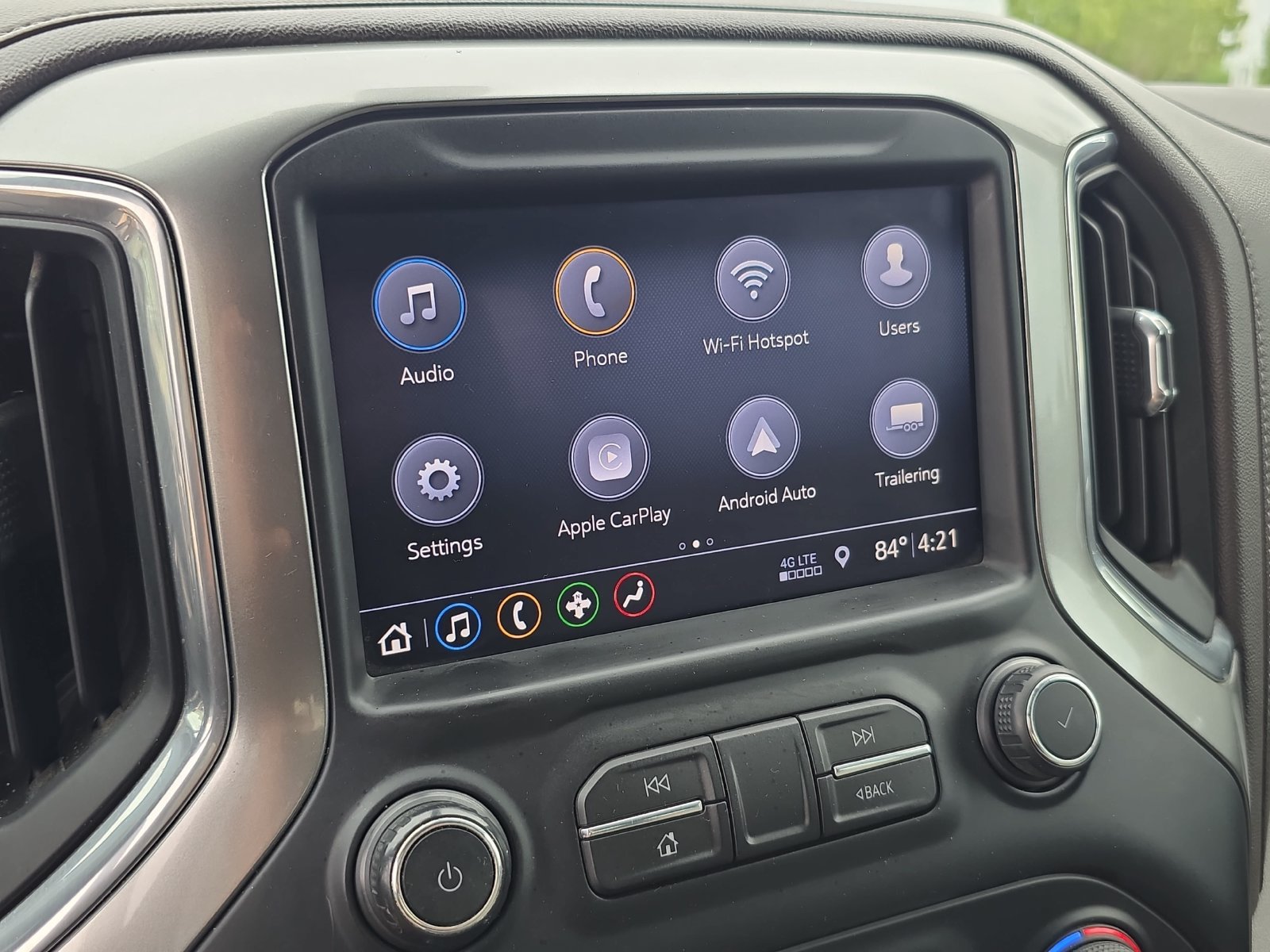 Used 2019 Chevrolet Silverado 1500 LTZ w/ LTZ Texas Edition AWD/4WD image 18