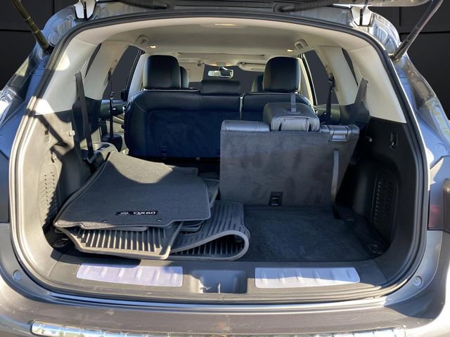 Used 2019 INFINITI QX60 Luxe w/ Essential Package image 16