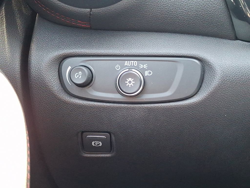 Used 2020 Chevrolet Blazer RS AWD/4WD image 28