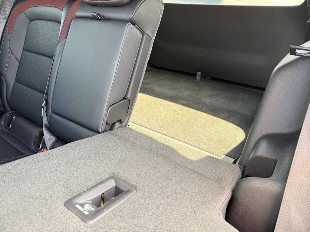 Used 2025 Chevrolet Equinox RS image 13