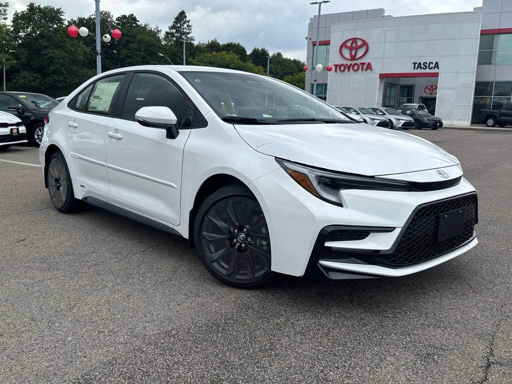 New 2026 Toyota Corolla SE w/ SE Premium Package