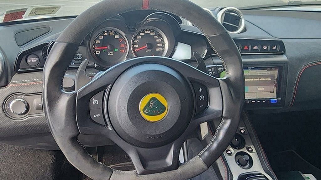 Used 2020 Lotus Evora RWD image 13