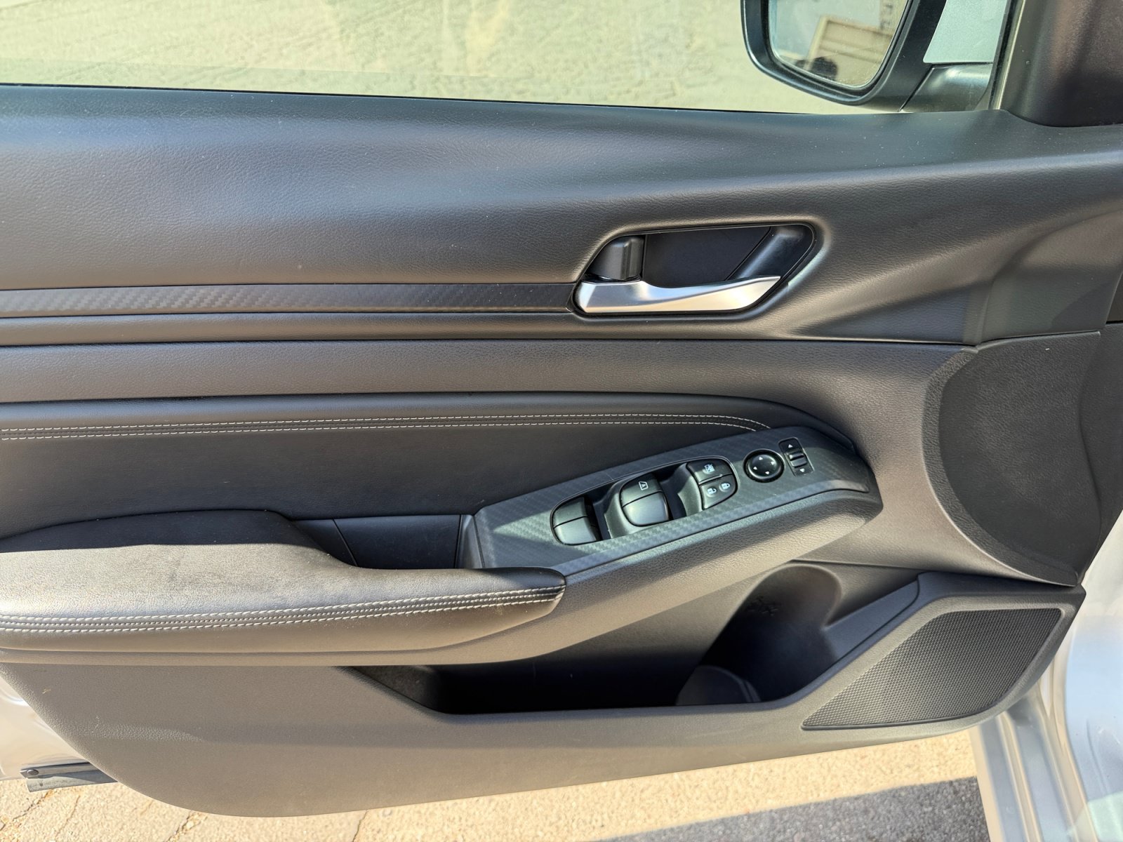 Used 2020 Nissan Altima 2.5 S FWD image 13